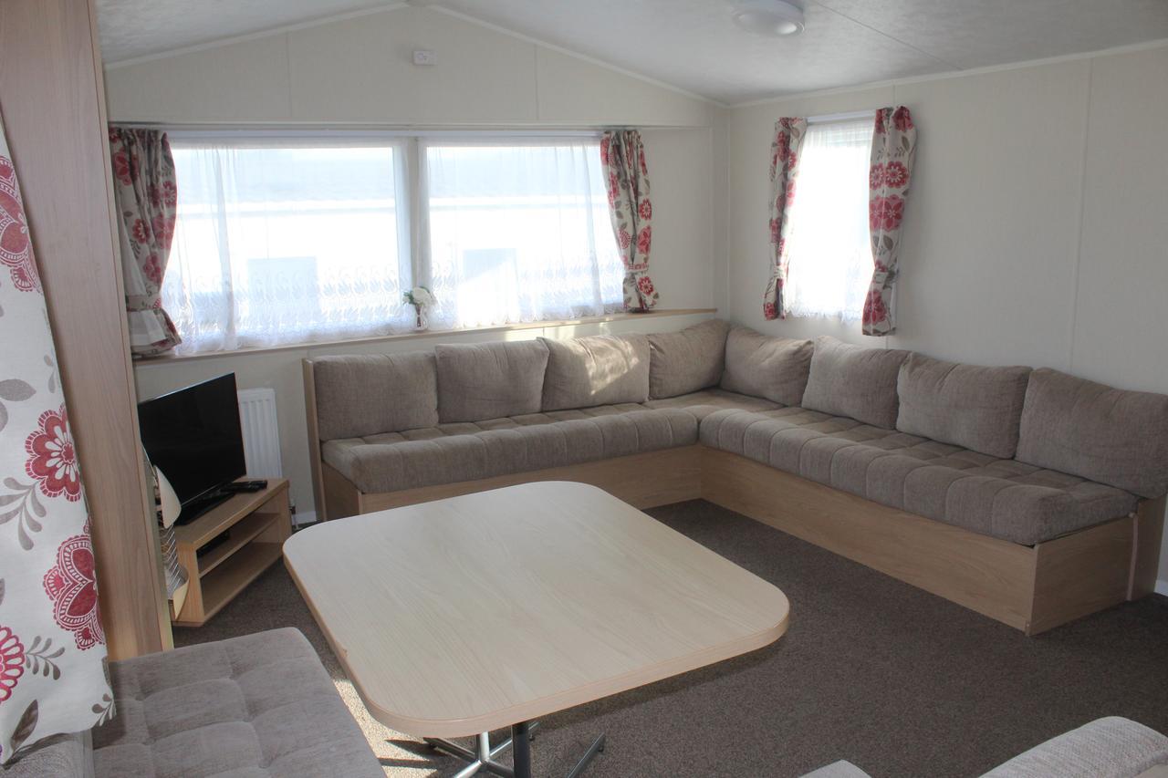 Newquay Valley Holidays Bagian luar foto