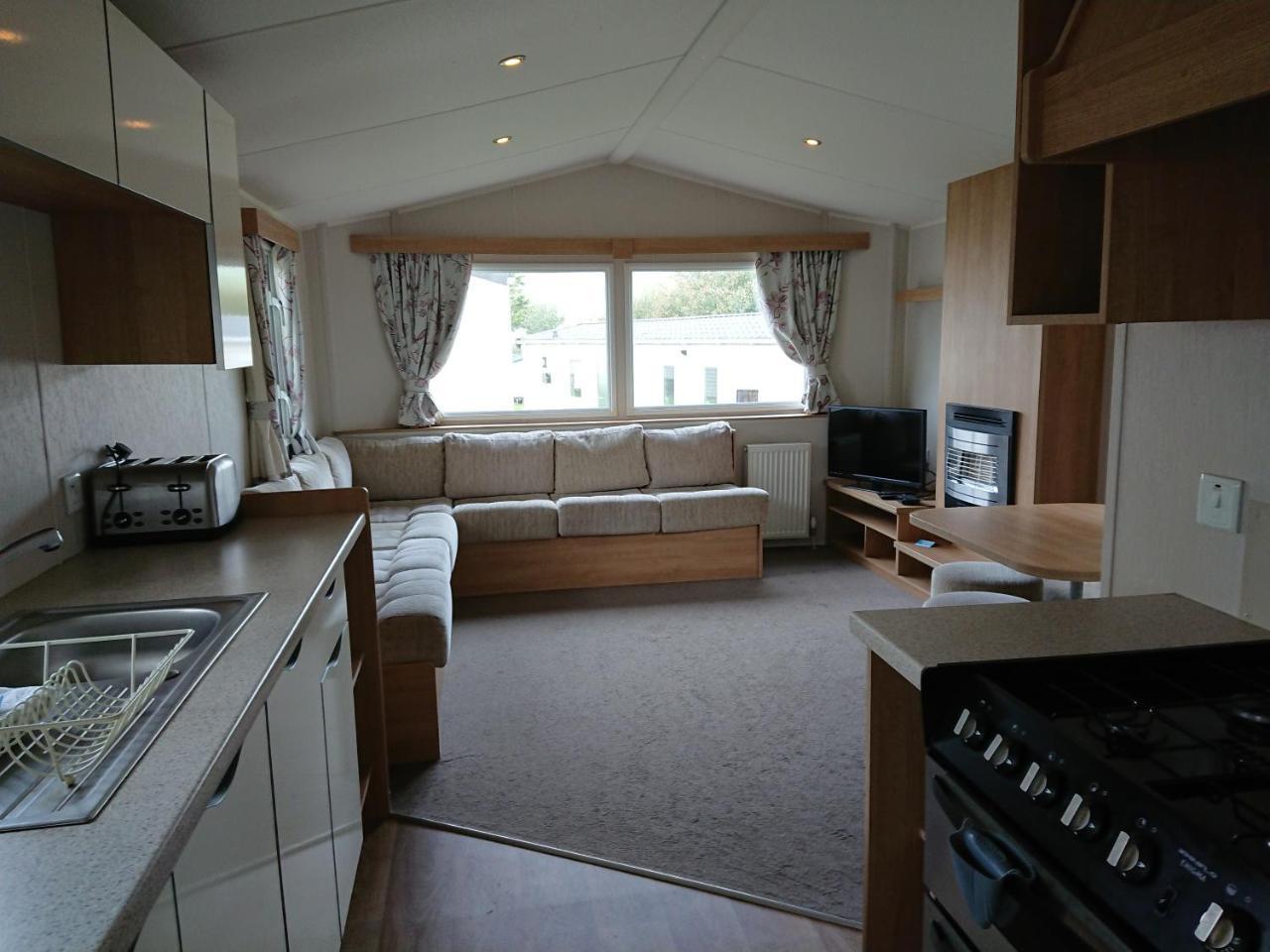 Newquay Valley Holidays Bagian luar foto